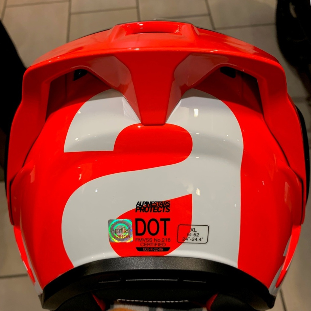 aprilia motorcycle helmets Aprilia Throttle Carbon ECE/DOT Helmet – Studio Cycle