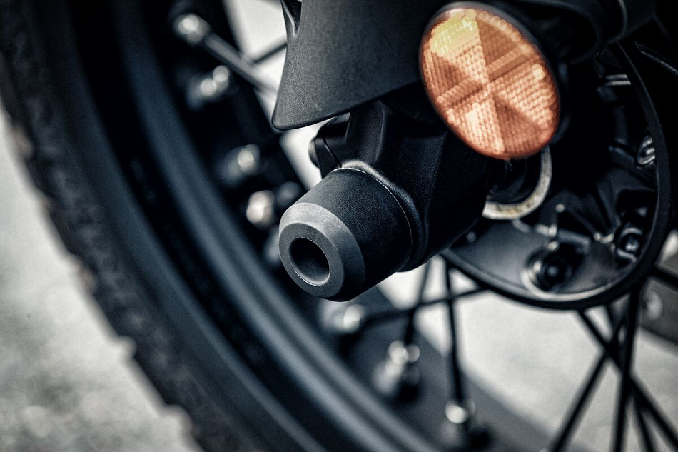 FRONT AXLE SLIDER - 2024+ Husqvarna 401 SERIES