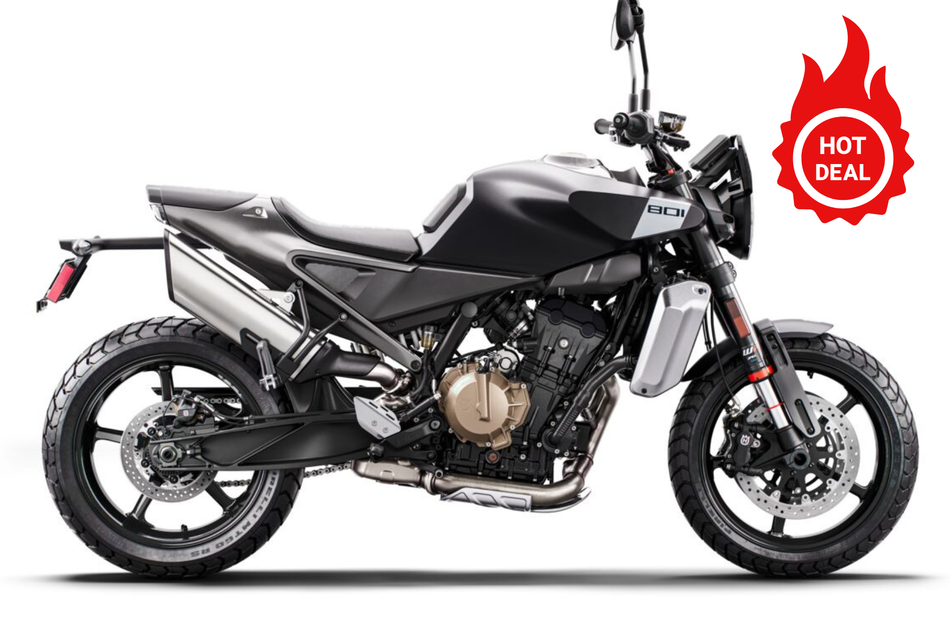 2025 Husqvarna Svartpilen 801 - IN STOCK - Studio Cycle