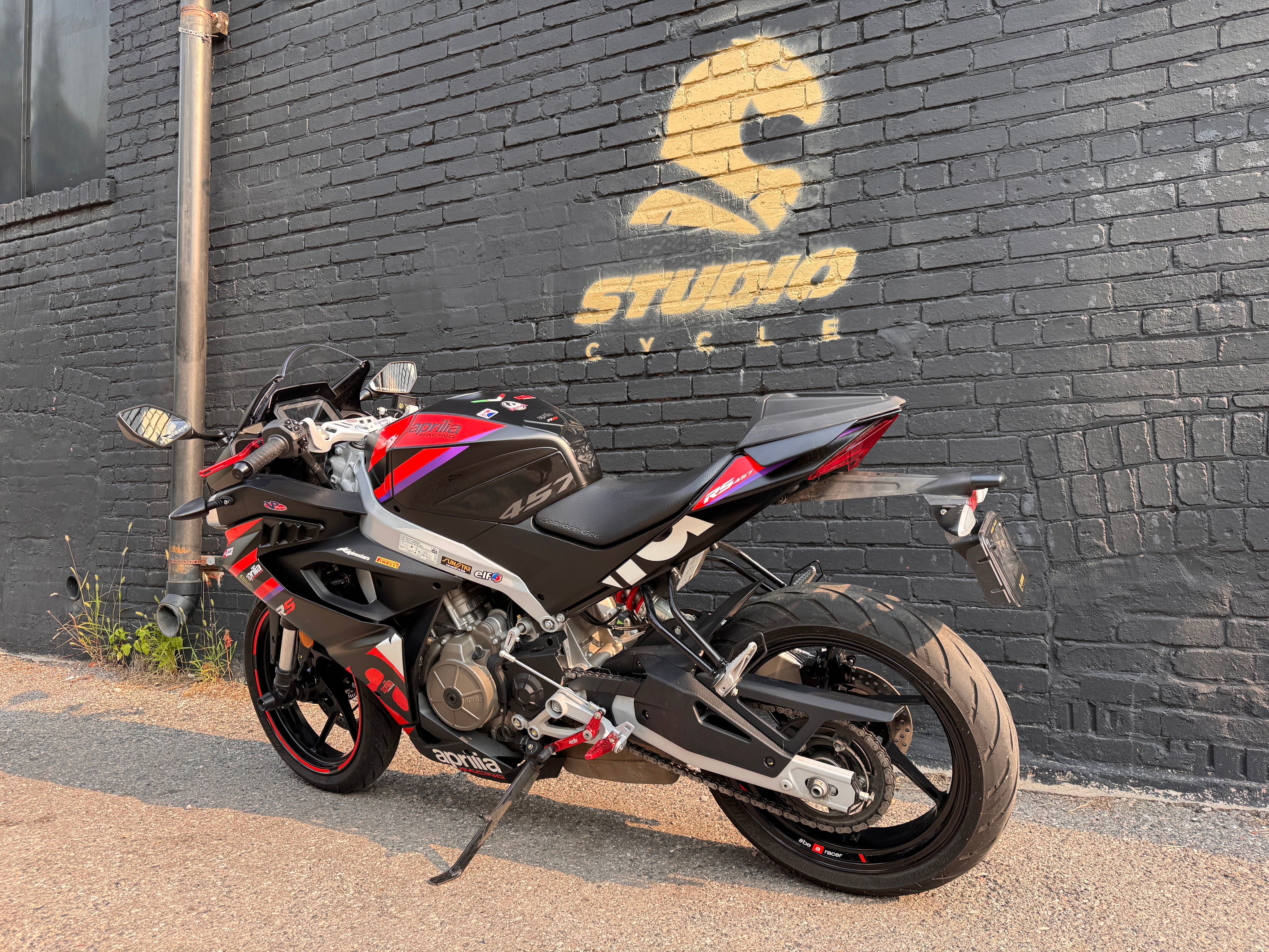 2025 Aprilia RS 457 - Racing Stripes - Studio Cycle
