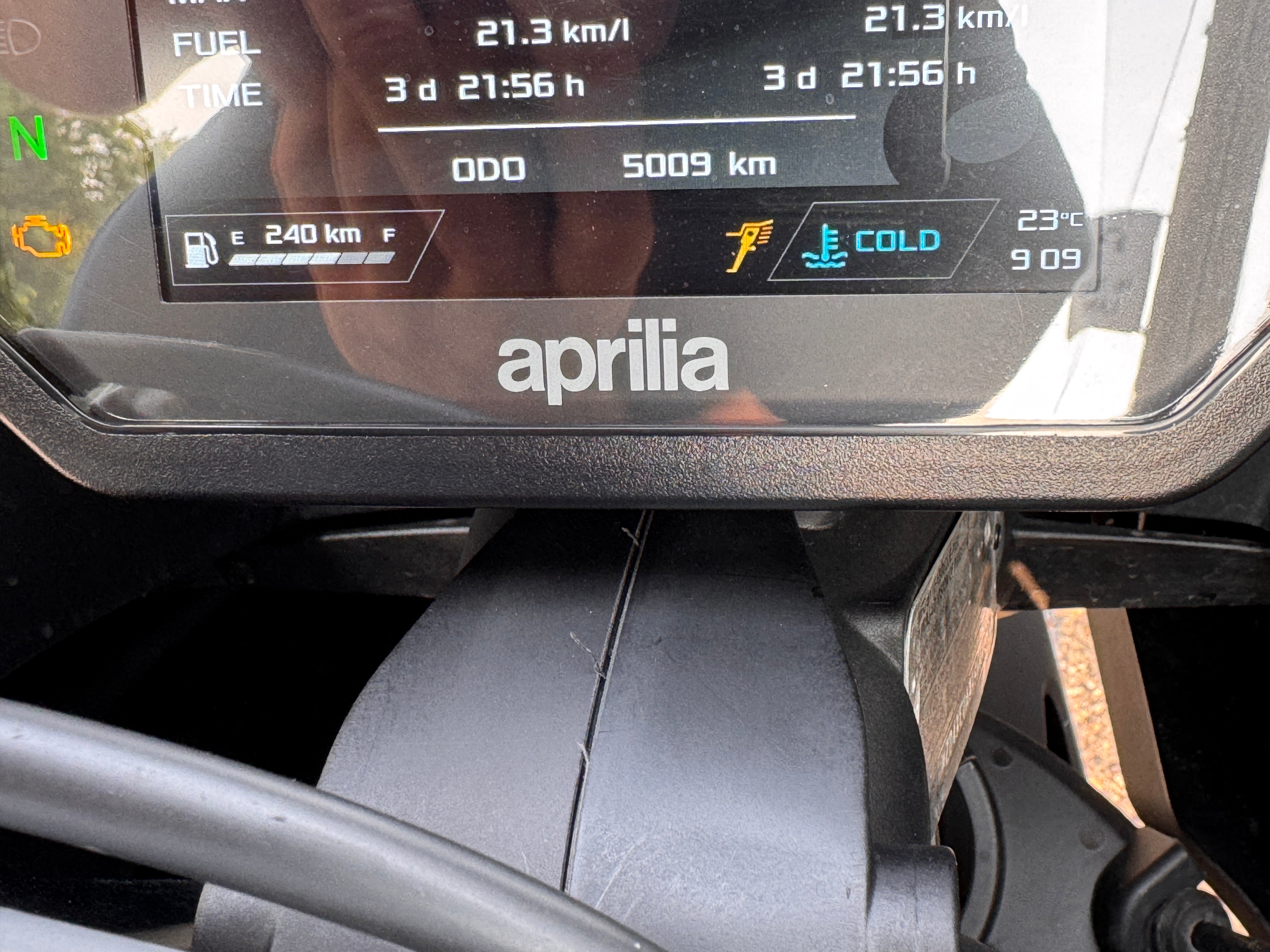 2025 Aprilia RS 457 - Racing Stripes - Studio Cycle
