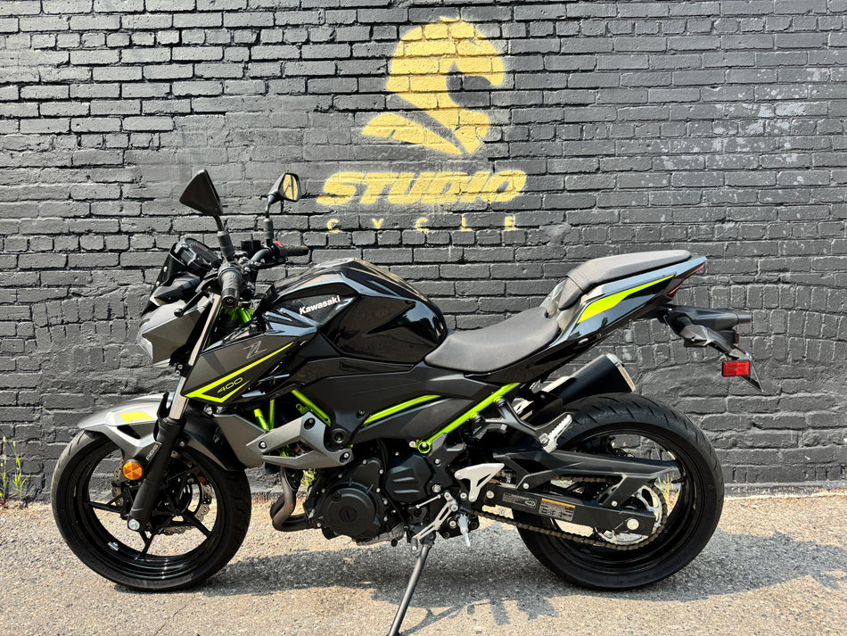 2023 Kawasaki Z400 ABS - Black/Green