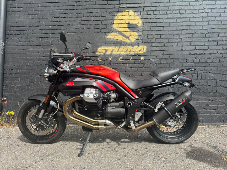 2015 Moto Guzzi Griso 8V SE - Rosso Trophy