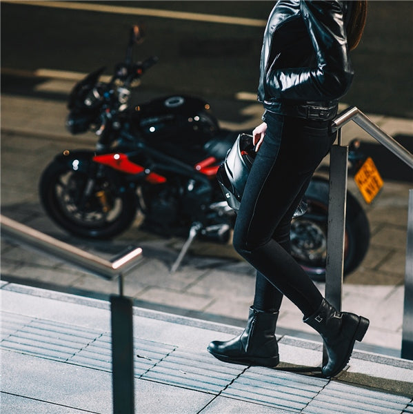 Top recommended riding pants for petite women -- Bull-it Fury V